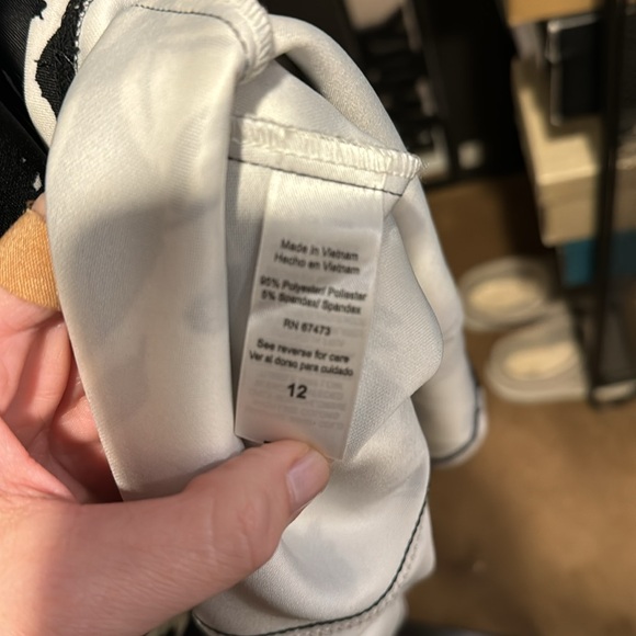 Zarr Collection White w/Black floral print dress size Fit&Flare - Picture 6 of 7